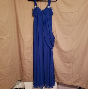 Adrianna Papell Evening gown